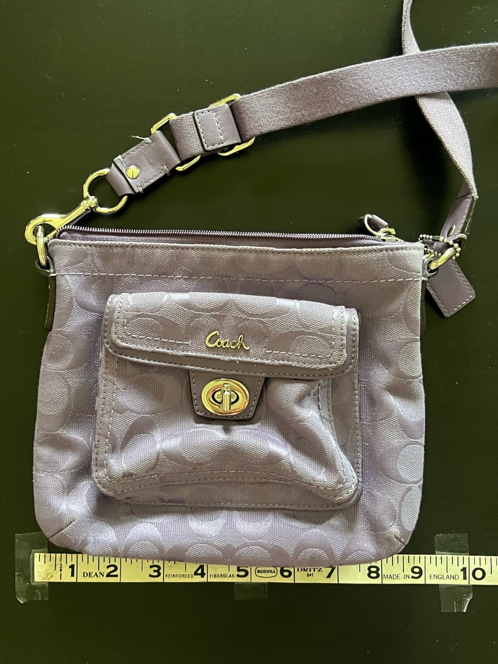 Coach Penelope Signature Turnlock Crossbody in Lilac/Lavender